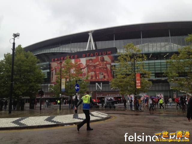 Emirates Stadium.jpg