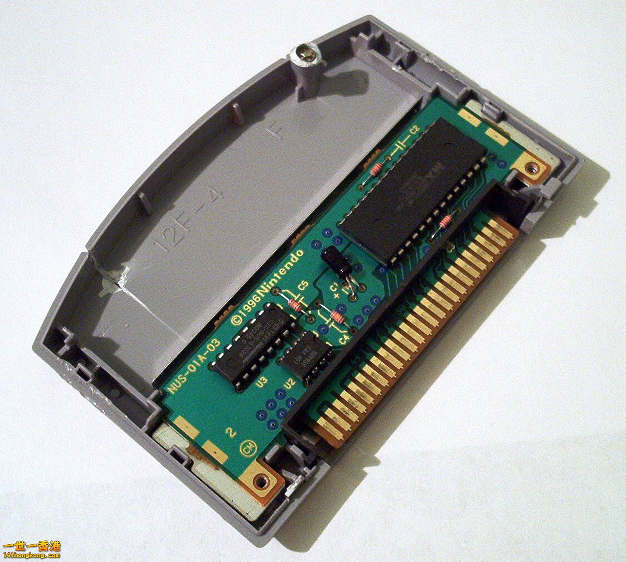 N64-cartridge-chip_side-wo_heatsink.jpg