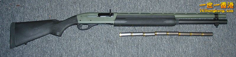 戰術型雷明登1100霰彈槍及8發2 3_4 英吋的12 gauge彈藥.jpg