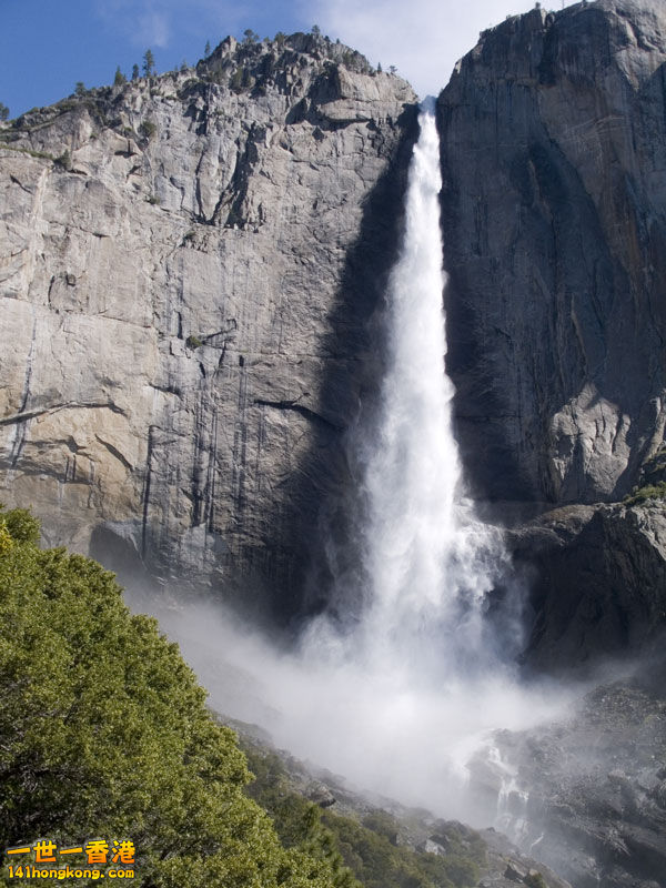 Yosemite falls.jpg