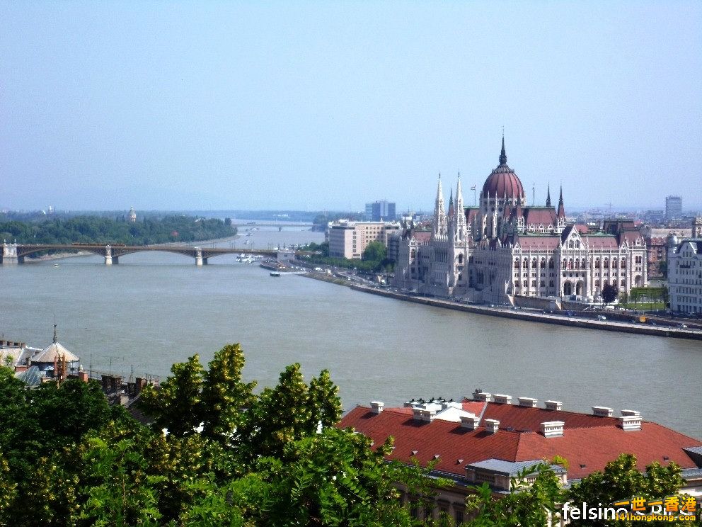 Hungary-Budapest,Parliament Building.jpg