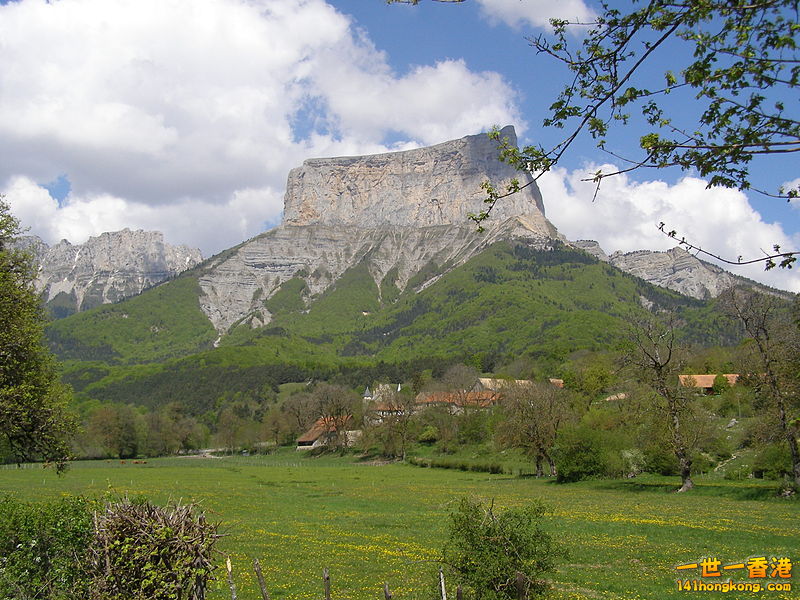 800px-Mont-Aiguille.jpg