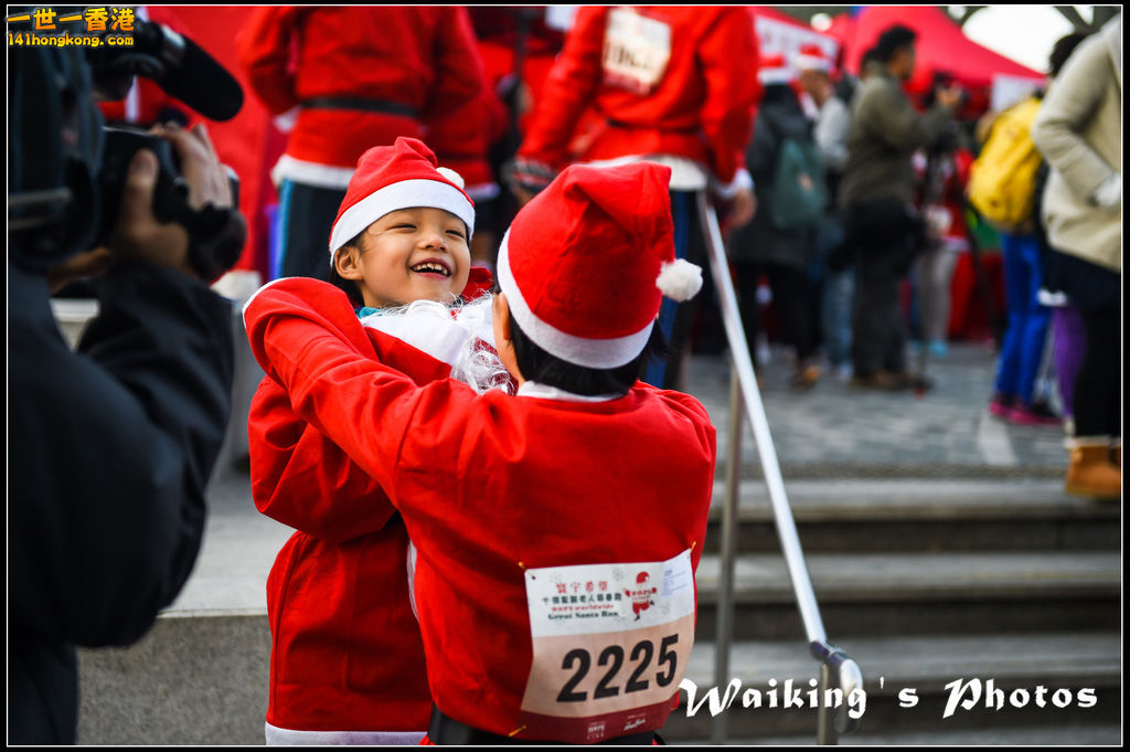 141214 Santa Run - 0009.jpg