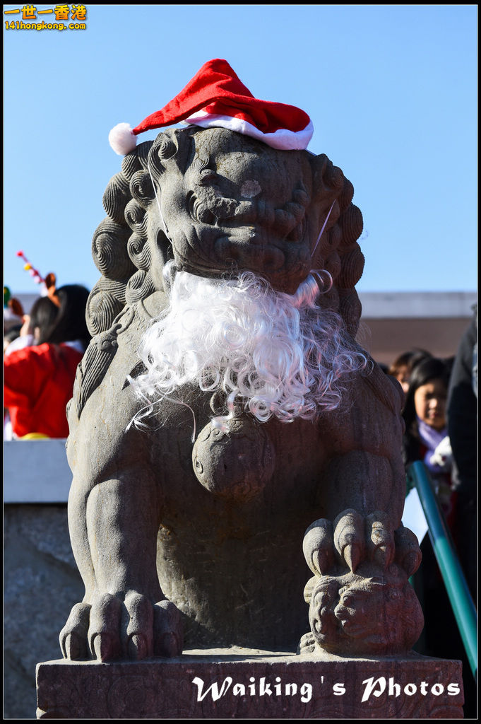 141214 Santa Run - 0237.jpg
