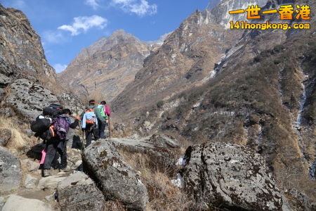 road to abc base camp