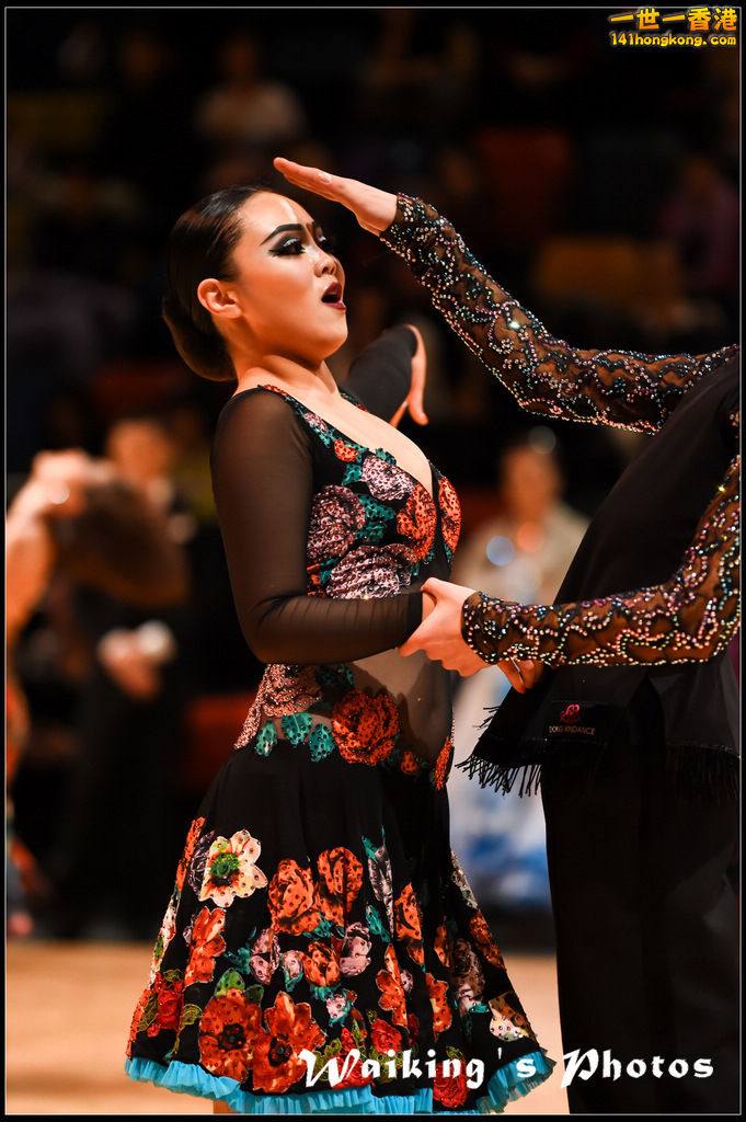 141221 Dancing - 0157.jpg