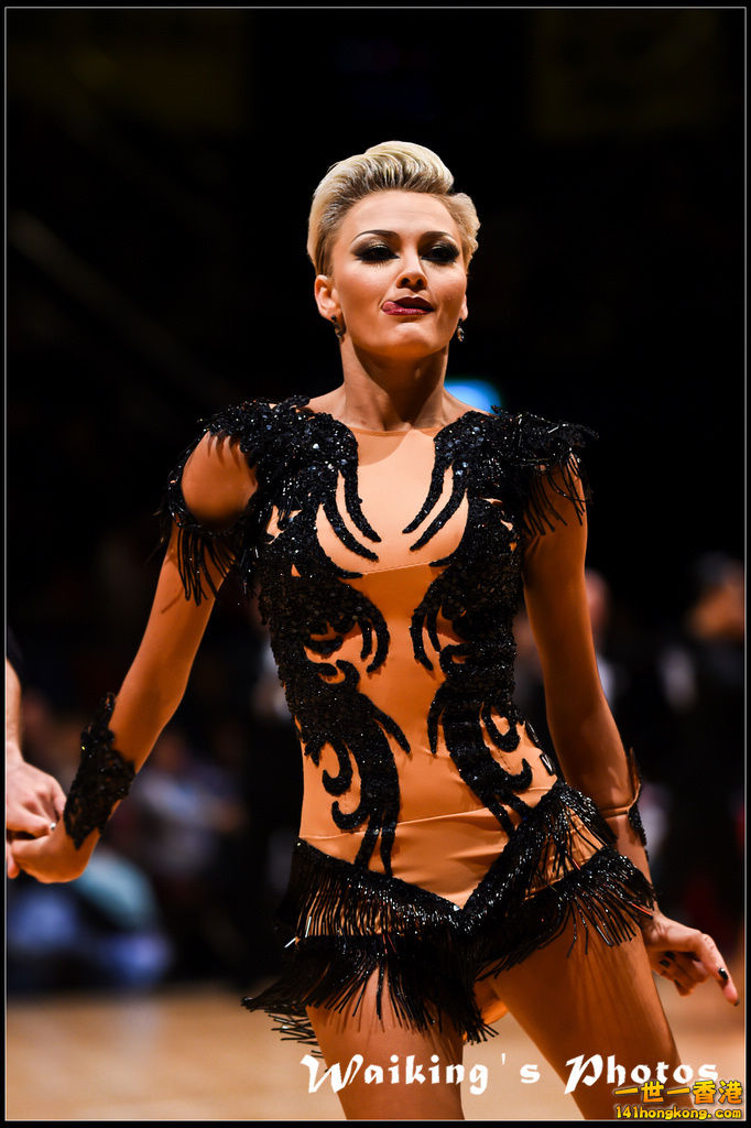 141221 Dancing - 0535.jpg