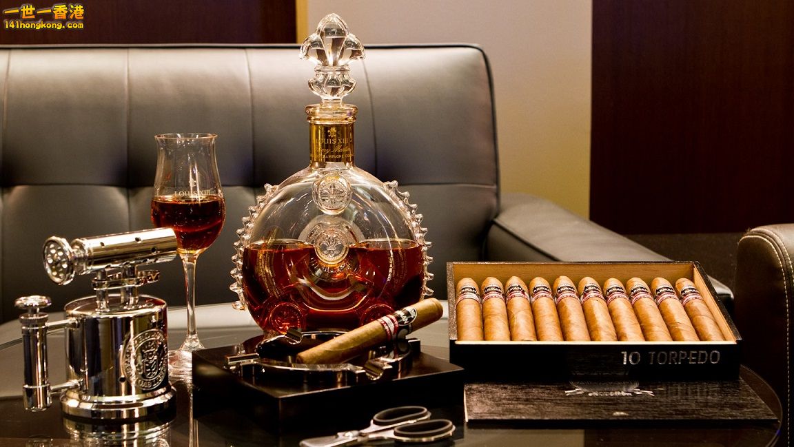 cigars_and_cognac-9302b9440acba501ea9a437dacdc1c74.jpg