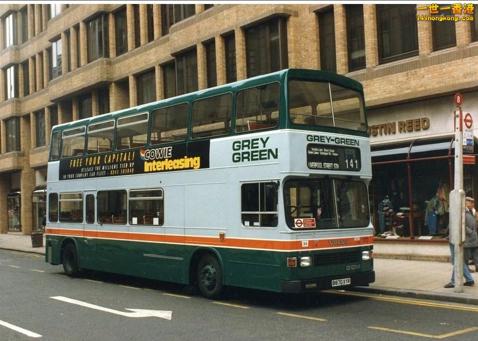 Grey Green Bus 141.jpg