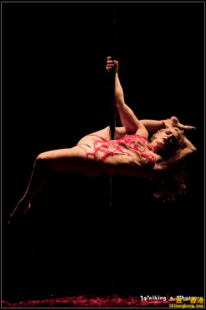 2015-11-27 Pole Dance 0349.jpg