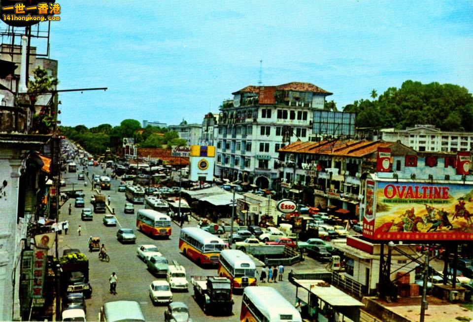 0913-11    Bridge Road at the Chinatown area in the 60s..jpg