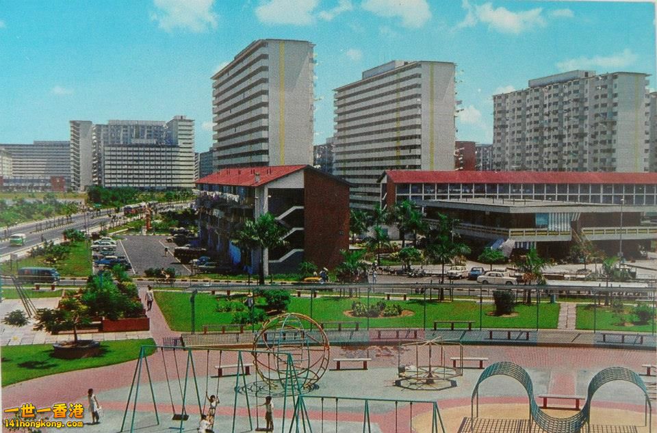 0913-19     Toa Payoh township in the 70s.jpg
