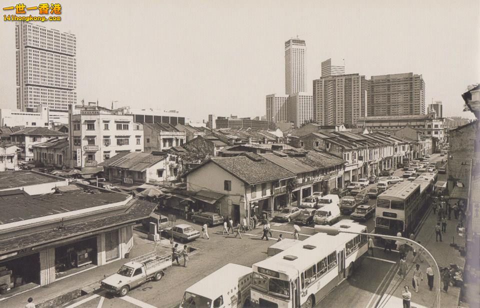 0913-28     Victoria Street in 1985.jpg