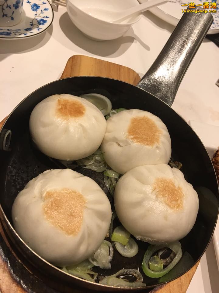 生煎京蔥黑椒牛肉包.jpg