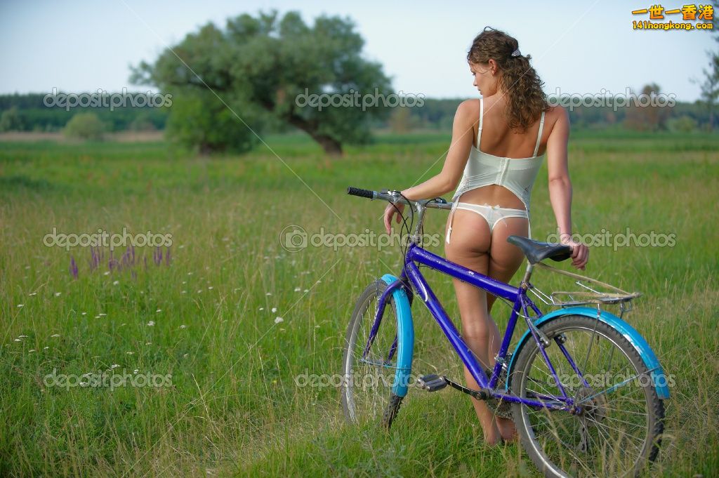 59958d1338853832-sexy-bike-pics-a2.jpg