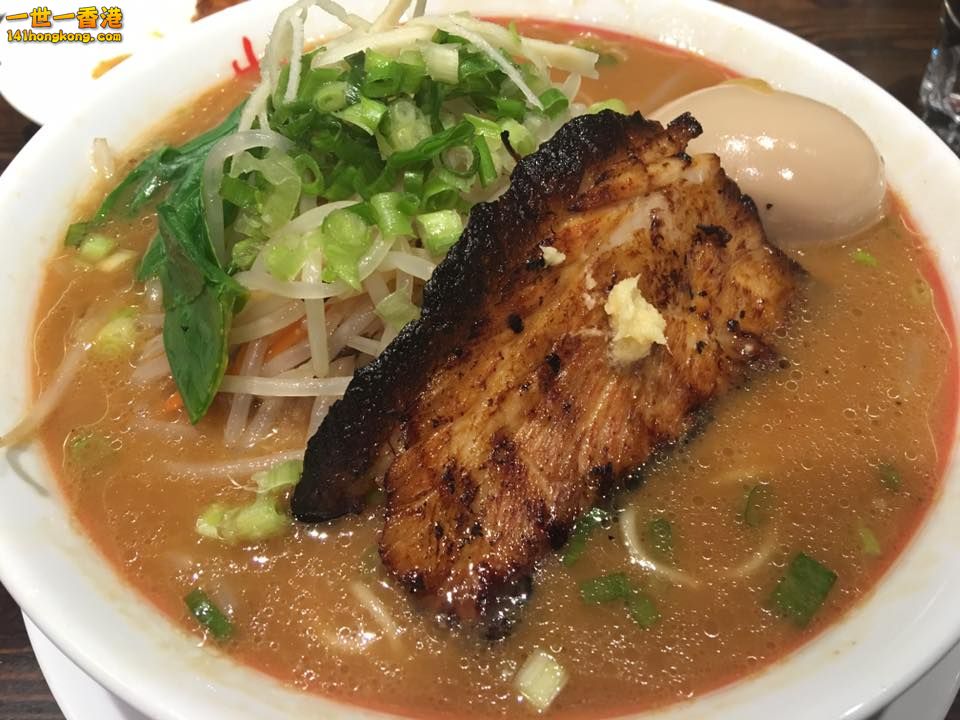 野菜豚骨拉麵.jpg