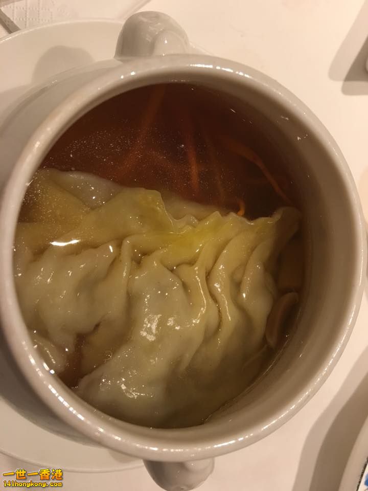 蟲草花瑤柱灌湯餃.jpg