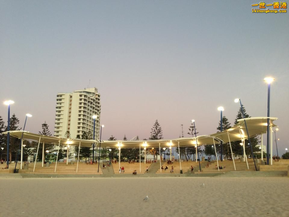1044815_726969853989261_839689675_n.jpg