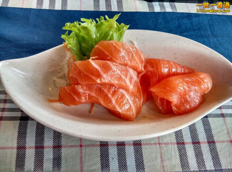 IMG_20151205_181737_HDR 800.jpg