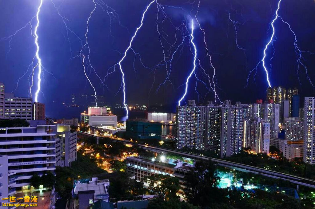 雷電