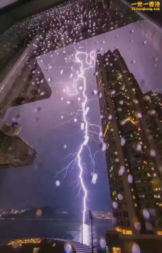 雷電