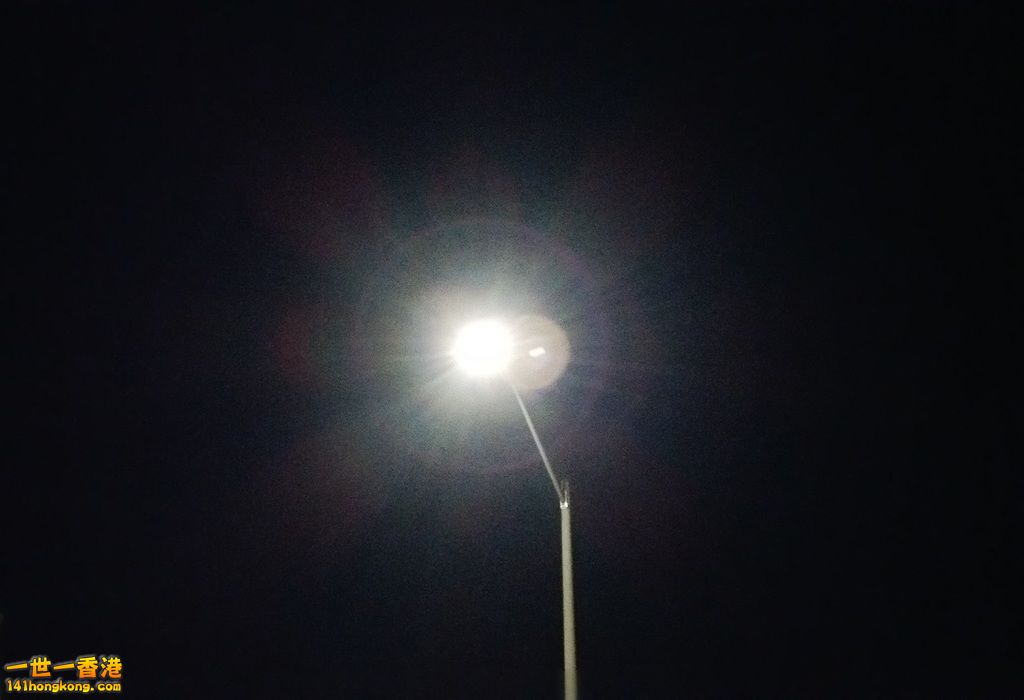 LED street light.jpg