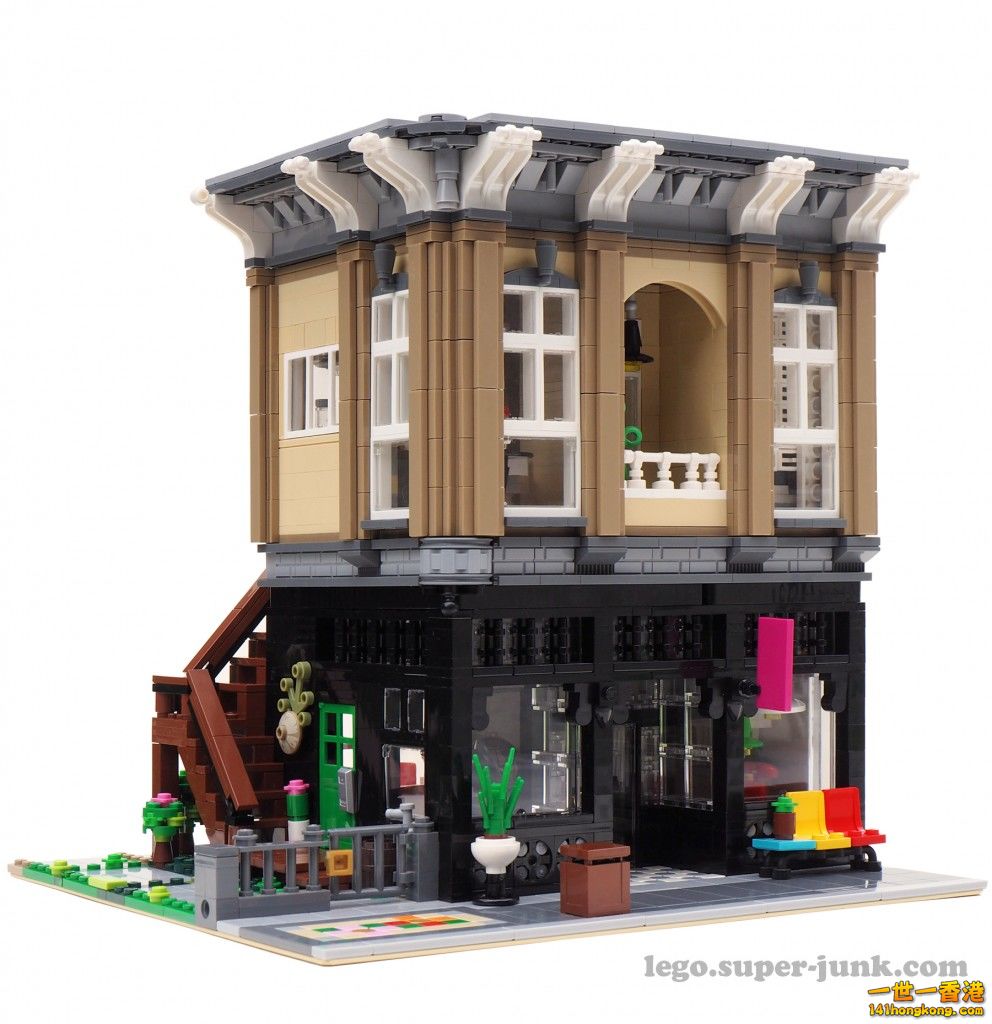 Antique-Store-and-studio-apartment-Lego-MOC-by-Super-junk-992x1024.jpg