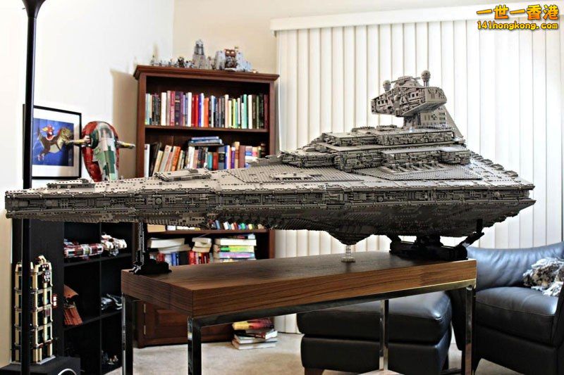 Tyrant Imperial Star Destroyer and it’s awesome. Measuring 4 ft, 7 Unknown-13.jpeg