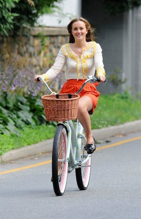 Girl-On-Bicycle-17.jpg