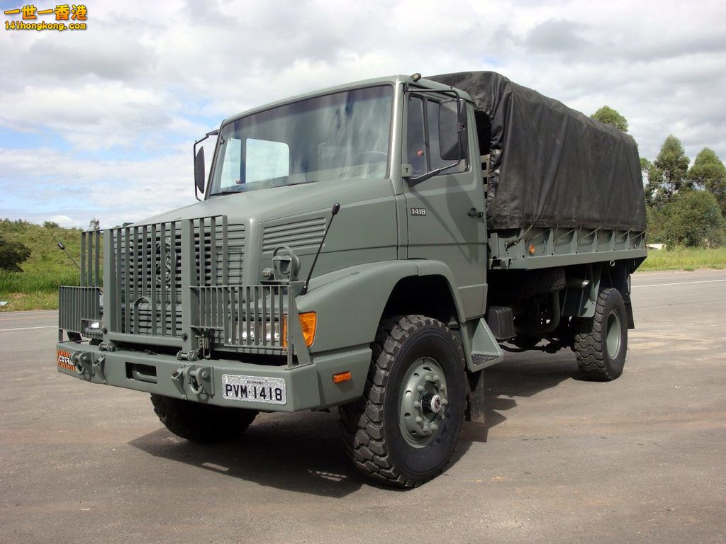 caminho-militar-mercedes-benz-lak-1418-4x4-tracado-exercito-833101-MLB2028369104.jpg