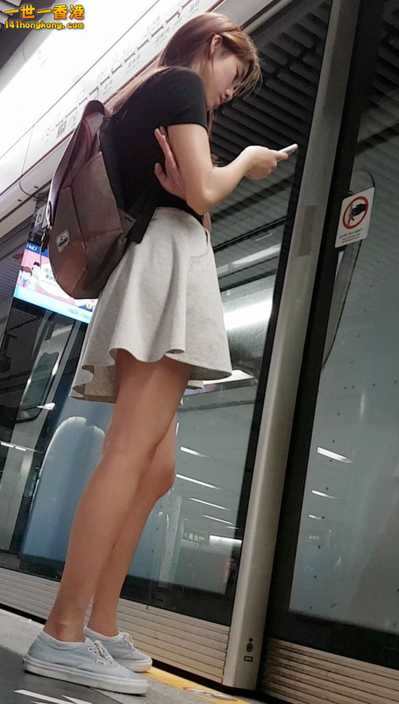 44128447.jpg