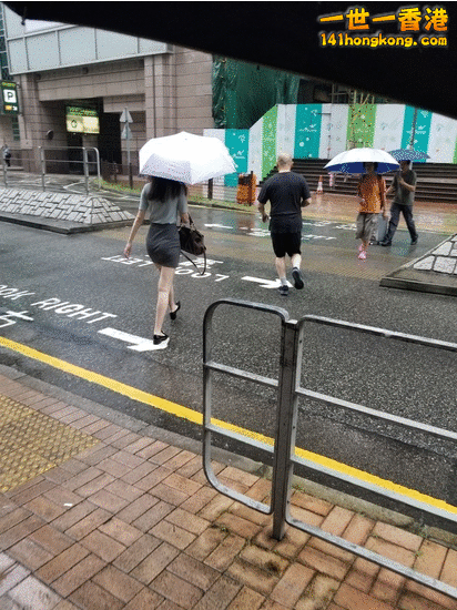 output_0NZfOa.gif