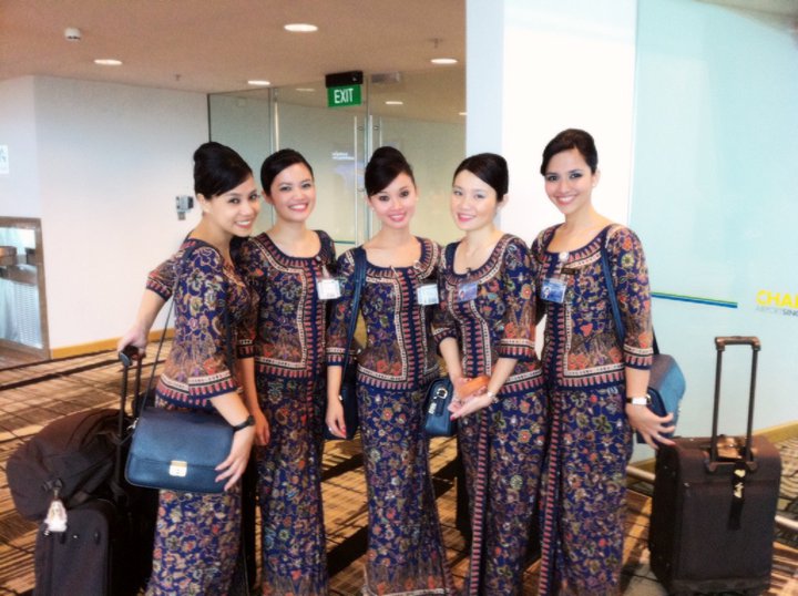 singapore-airlines-cabin-crew.jpg