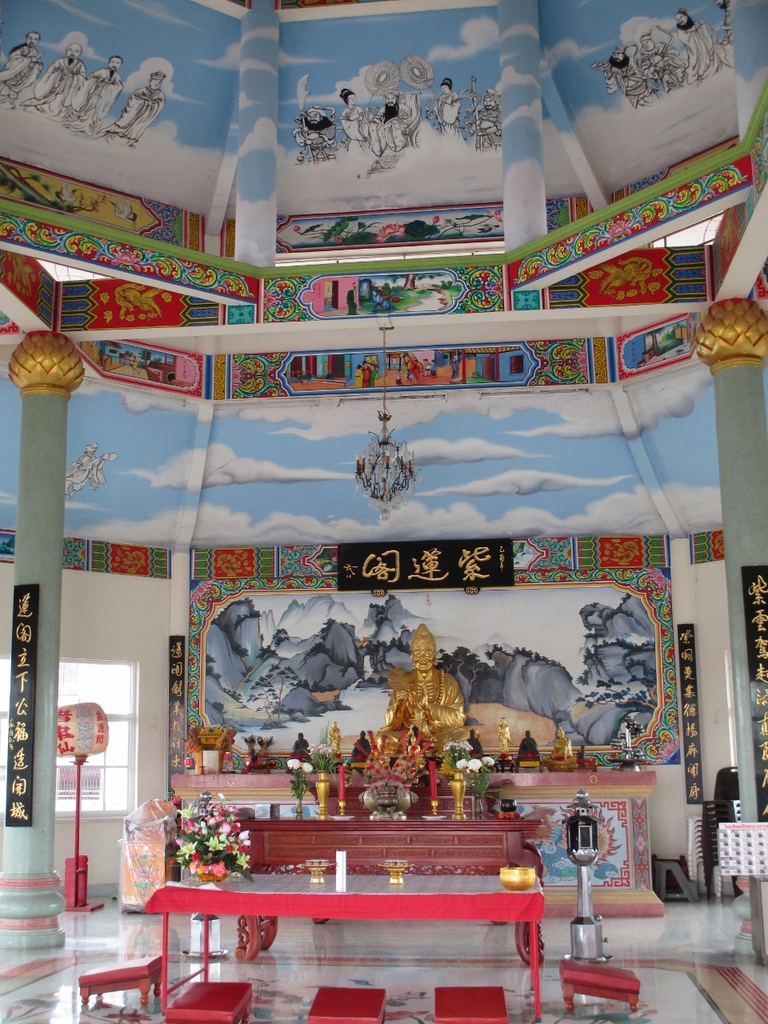 Nong K temple.jpg