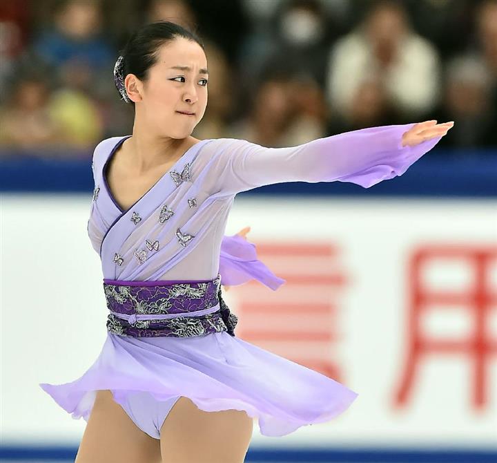 Mao Asada 浅田真央 (8).jpg