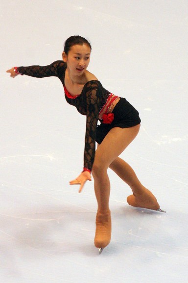 Mai_Asada_-_2006_Skate_America.jpg