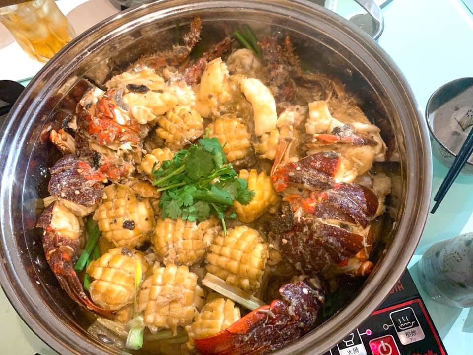 鮑魚雞煲.jpg