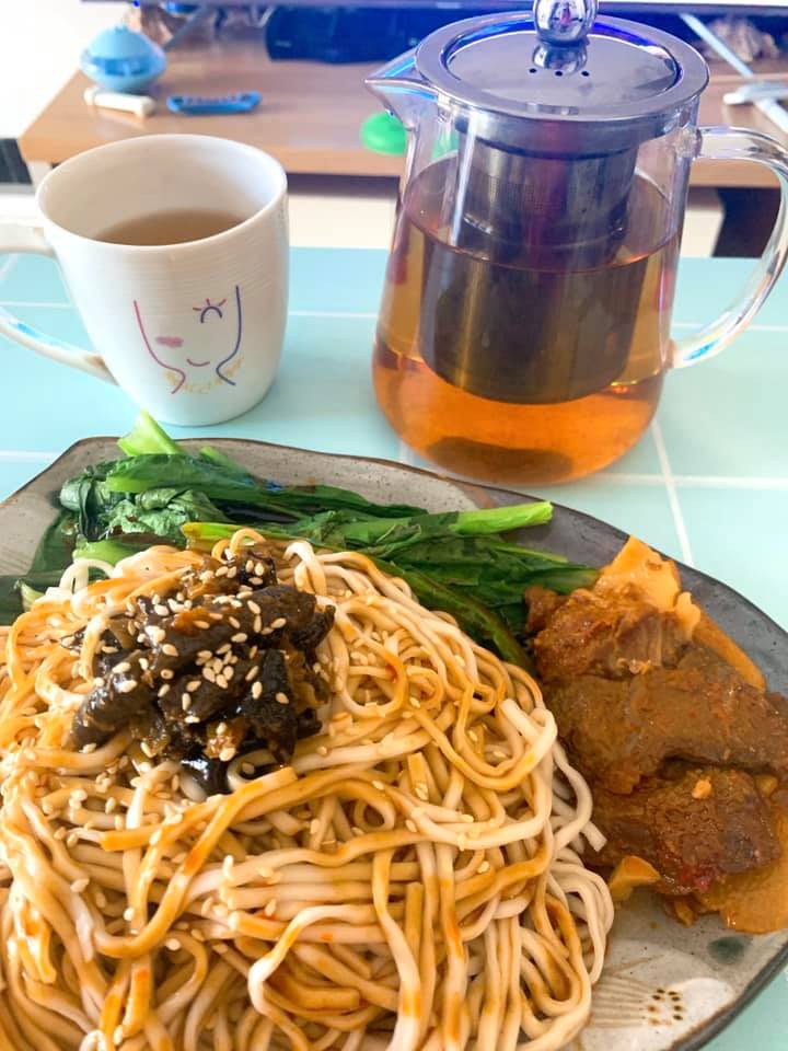 椒麻撈麵.jpg