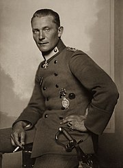 180px-Nicola_Perscheid_-_Hermann_Göring_um_1918.jpg