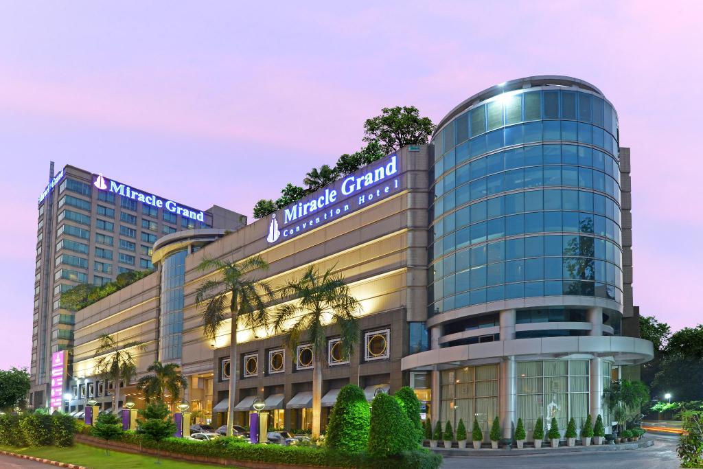 Miracle Grand Convention Hotel.jpg