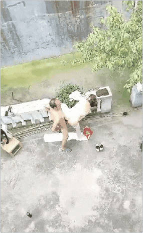 22131967.gif