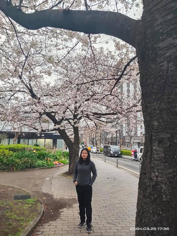 泰國人  在東京 上野公園 Ueno Park.jpg