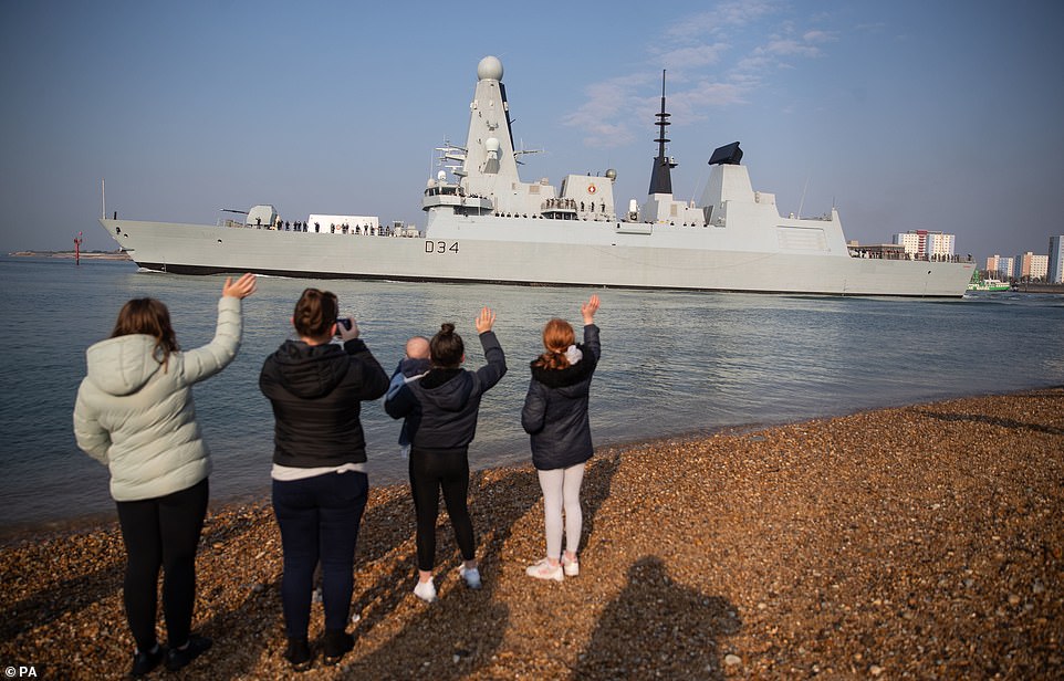 Royal Navy Type 45 destroyer HMS Diamond.jpg