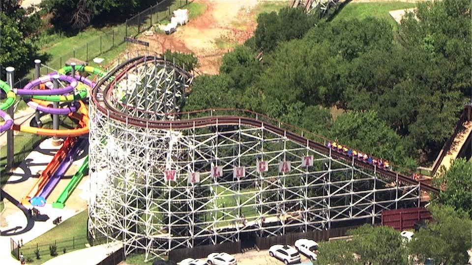 3 事件發生於奧克拉荷馬州一個名為「Frontier City」嘅主題樂園。.jpg