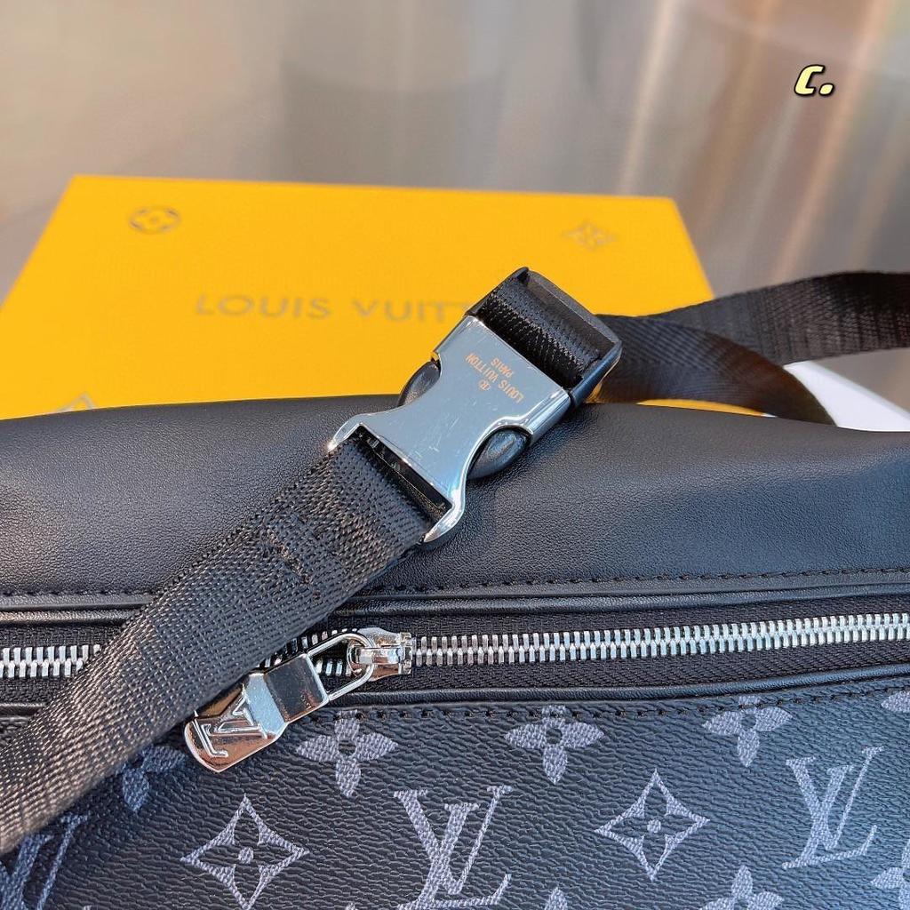 lv_louis_vuitton_size__size_44_1630016754_71e57f2e_progressive.jpg