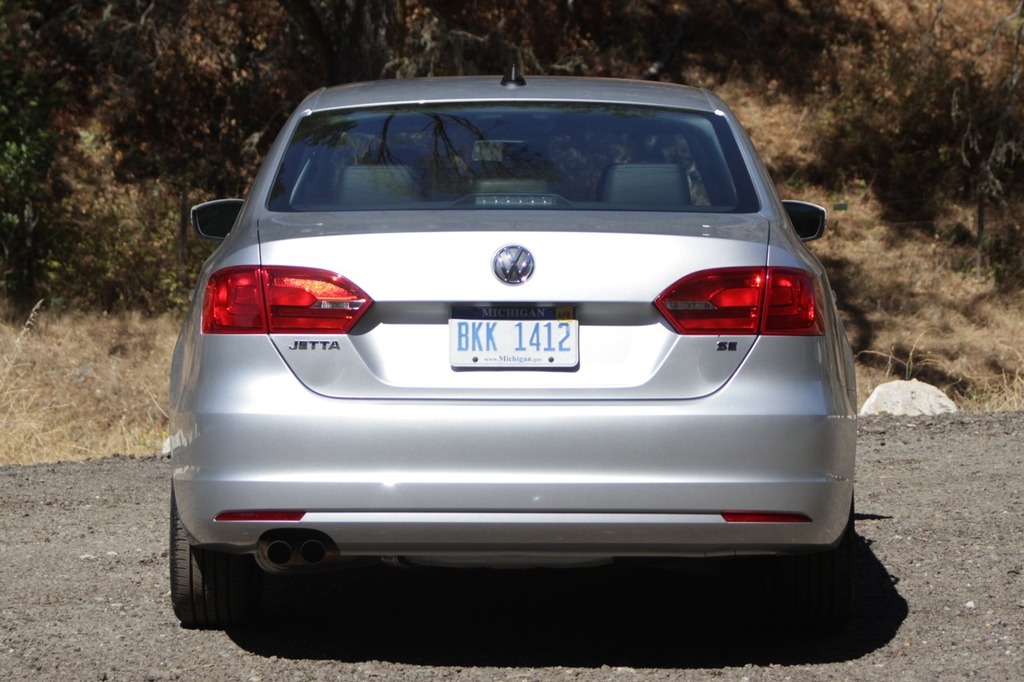 2014-vw-jetta-1-8-fd-07-1.jpg