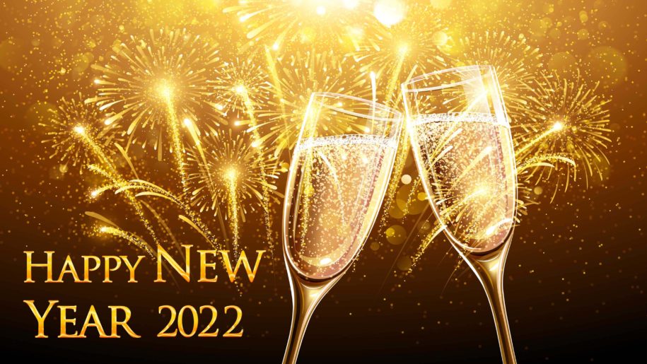 Happy-New-Year-Greeting-Card-Glasses-With-Champagne-And-Fireworks-915x515.jpg