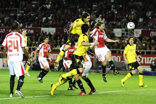 Borussia-Dortmund-to-face-Sevilla-in-UCL-Round-of-16.jpg