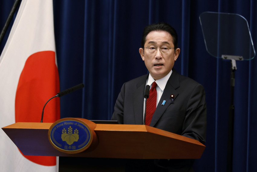 Prime Minister   Fumio Kishida.jpg