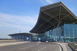 250px-Tianjin_Binhai_International_Airport_201509.jpg